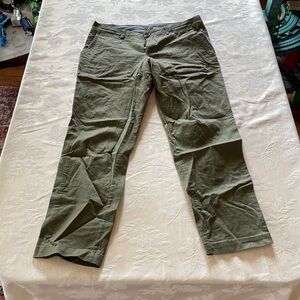 Banana republic Size 6 Chino